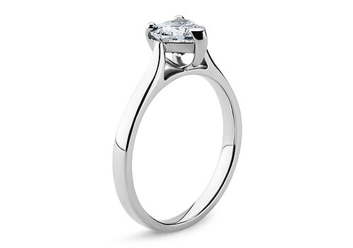 Isabella - Heart - Labgrown Diamond Solitaire Engagement Ring
