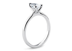 Lucia - Pear - Labgrown Diamond Solitaire Engagement Ring