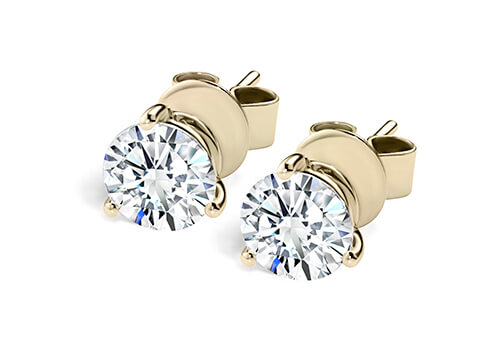 Round Diamond Stud Earrings in Yellow Gold