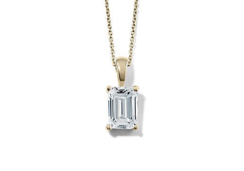 Emerald Diamond Pendant in Yellow Gold